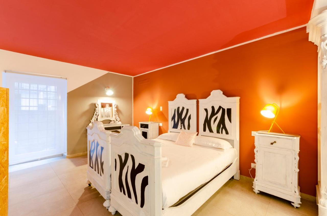 Joivy Vibrant Open-Plan Apt For 6 In Historic Centre Leilighet Genova Eksteriør bilde
