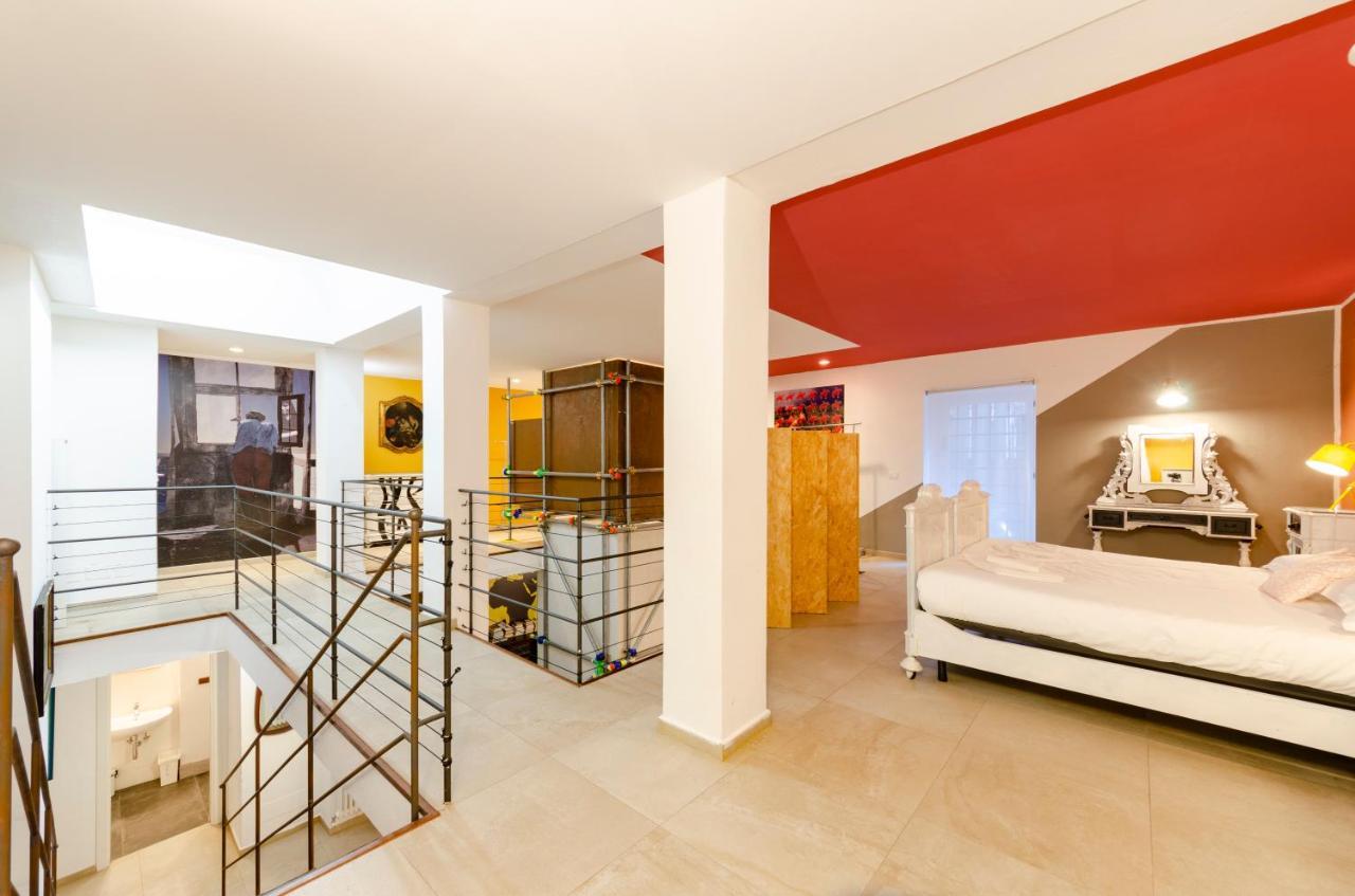 Joivy Vibrant Open-Plan Apt For 6 In Historic Centre Leilighet Genova Eksteriør bilde