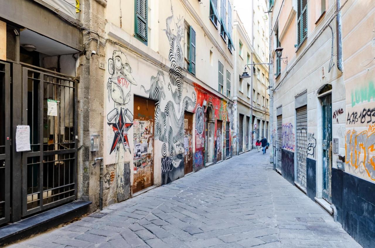 Joivy Vibrant Open-Plan Apt For 6 In Historic Centre Leilighet Genova Eksteriør bilde